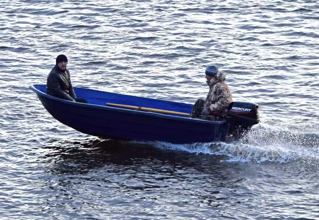 Стеклопластиковая лодка Neman-340 (тримаран) в Рязани