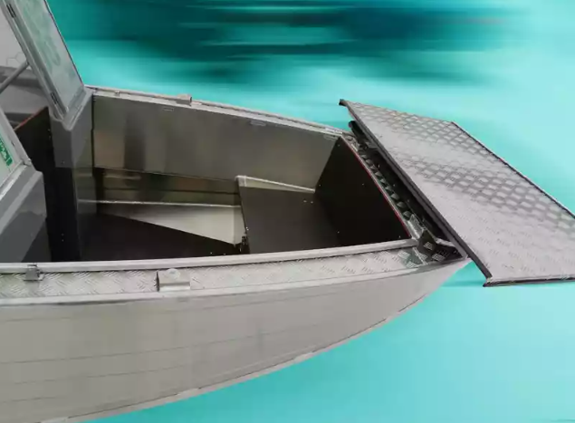 Алюминиевый катер Wyatboat-430T DCM Трансформер в Рязани