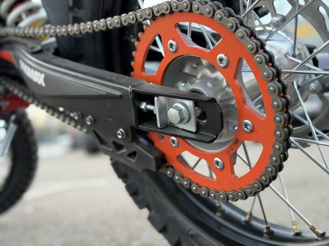 Кроссовый мотоцикл (эндуро) PROMAX BERNAUT 400 в Рязани