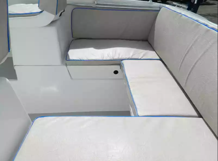 Комбинированный катер Neman-500 с каютой в Рязани