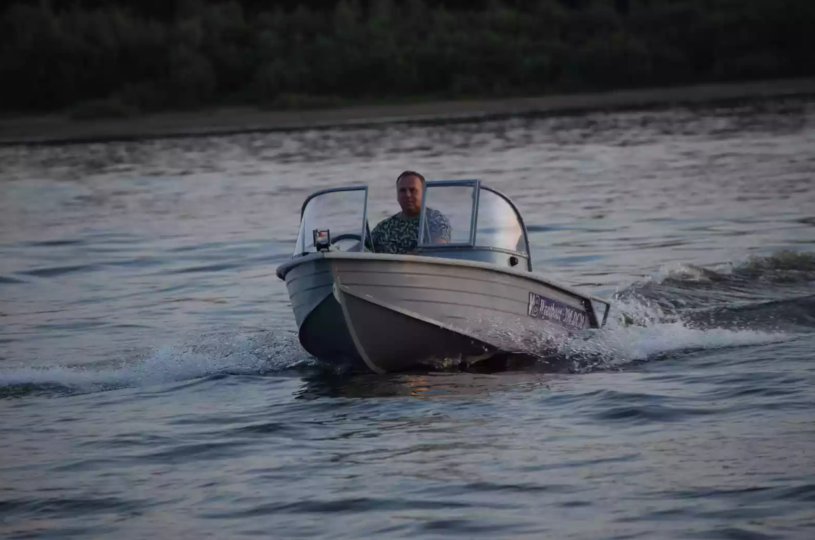 Алюминиевый катер Wyatboat-390 DCM в Рязани