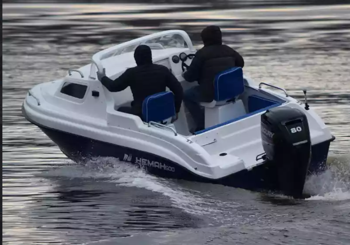 Комбинированный катер Neman-500 с каютой в Рязани