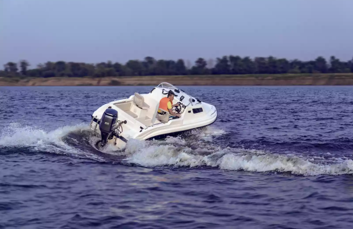 Стеклопластиковый катер Neman-500 в Рязани