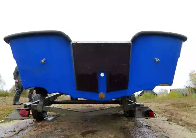 Стеклопластиковый катер Тримаран Wyatboat 430 C в Рязани