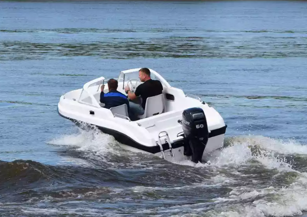 Стеклопластиковый катер Neman-450 Open в Рязани