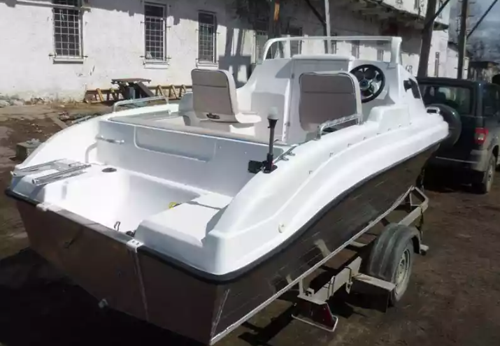 Комбинированный катер Neman-500 с каютой в Рязани