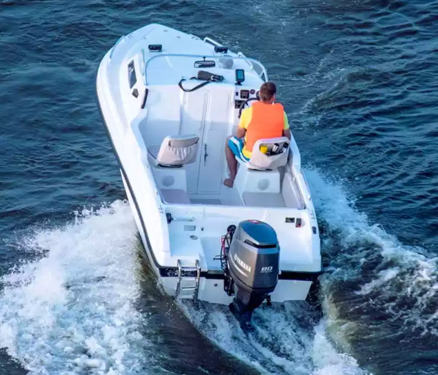 Стеклопластиковый катер Neman-500 в Рязани