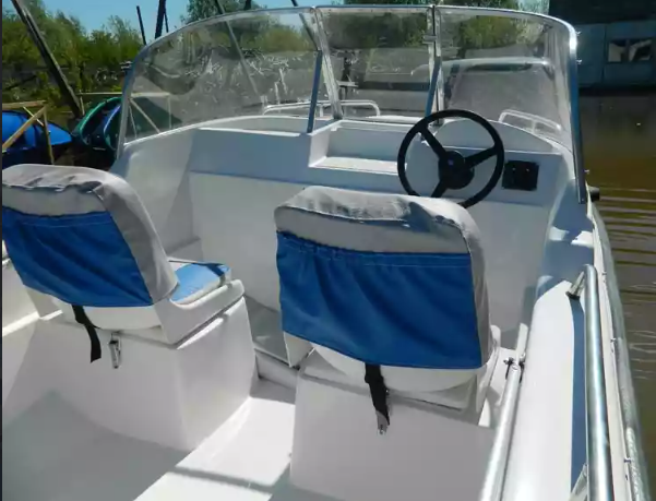 Стеклопластиковый катер Wyatboat-430 M (тримаран) в Рязани