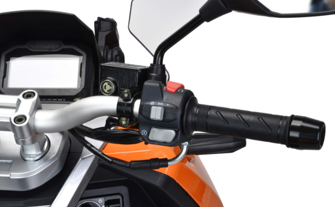 Скутер MOTOLAND (МОТОЛЕНД) T-MAX 150 в Рязани