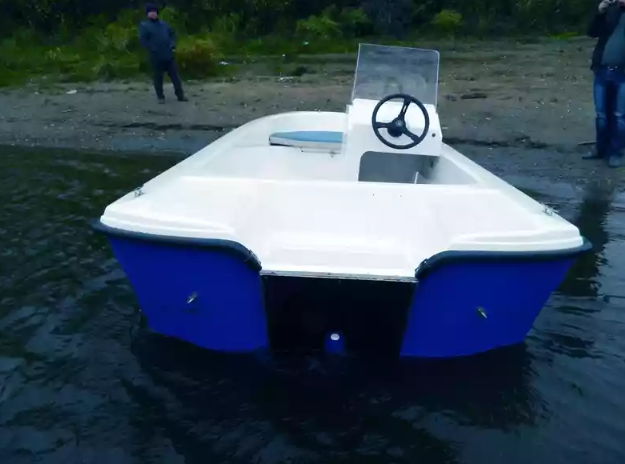 Стеклопластиковый катер Тримаран Wyatboat 430 C в Рязани