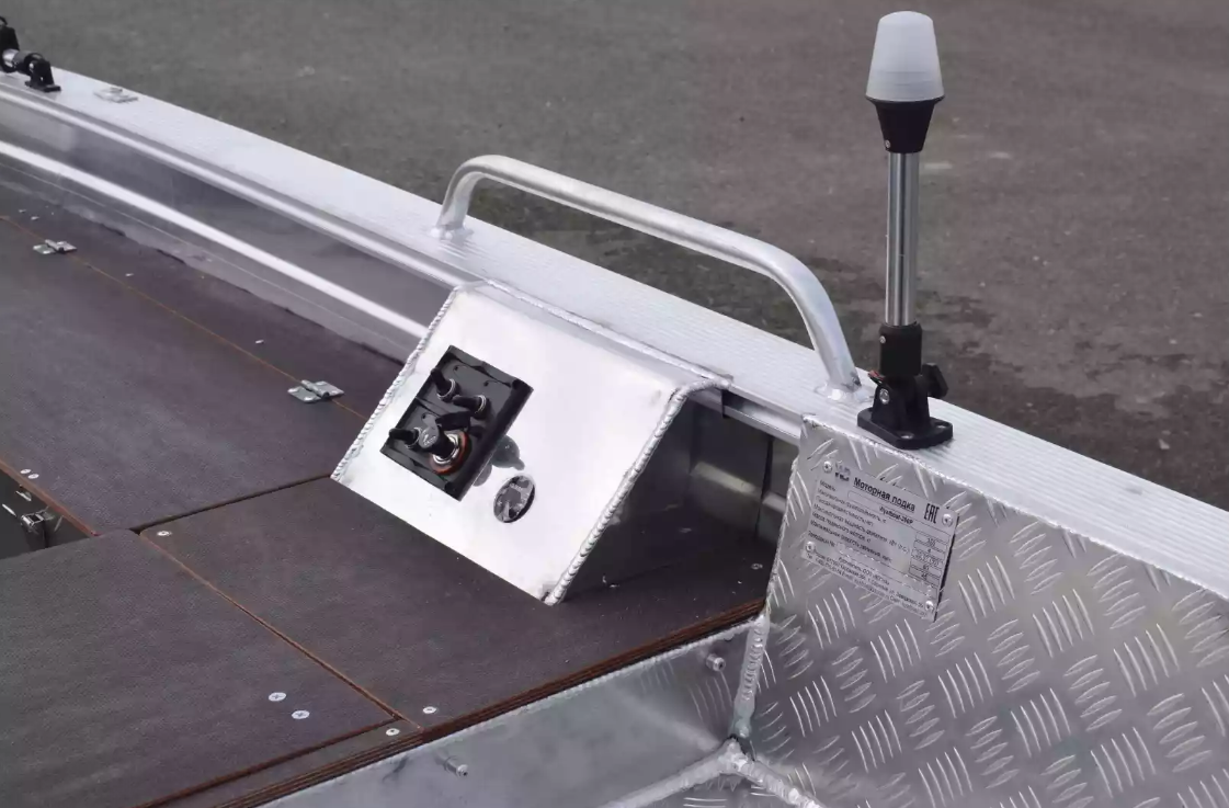 Алюминиевая лодка Wyatboat-390РМ в Рязани