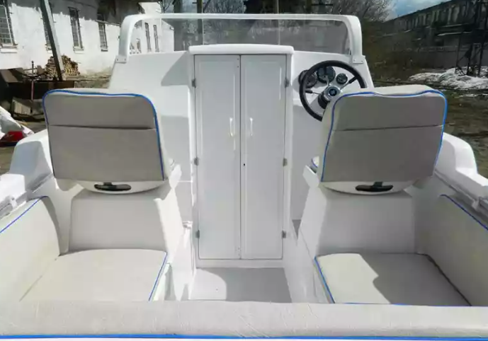 Комбинированный катер Neman-500 с каютой в Рязани