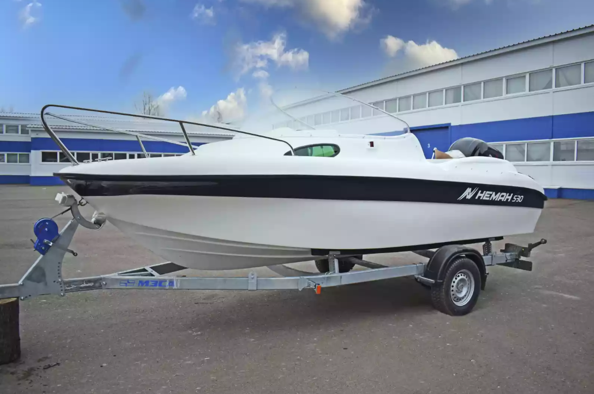 Стеклопластиковый катер Neman-530 с каютой в Рязани