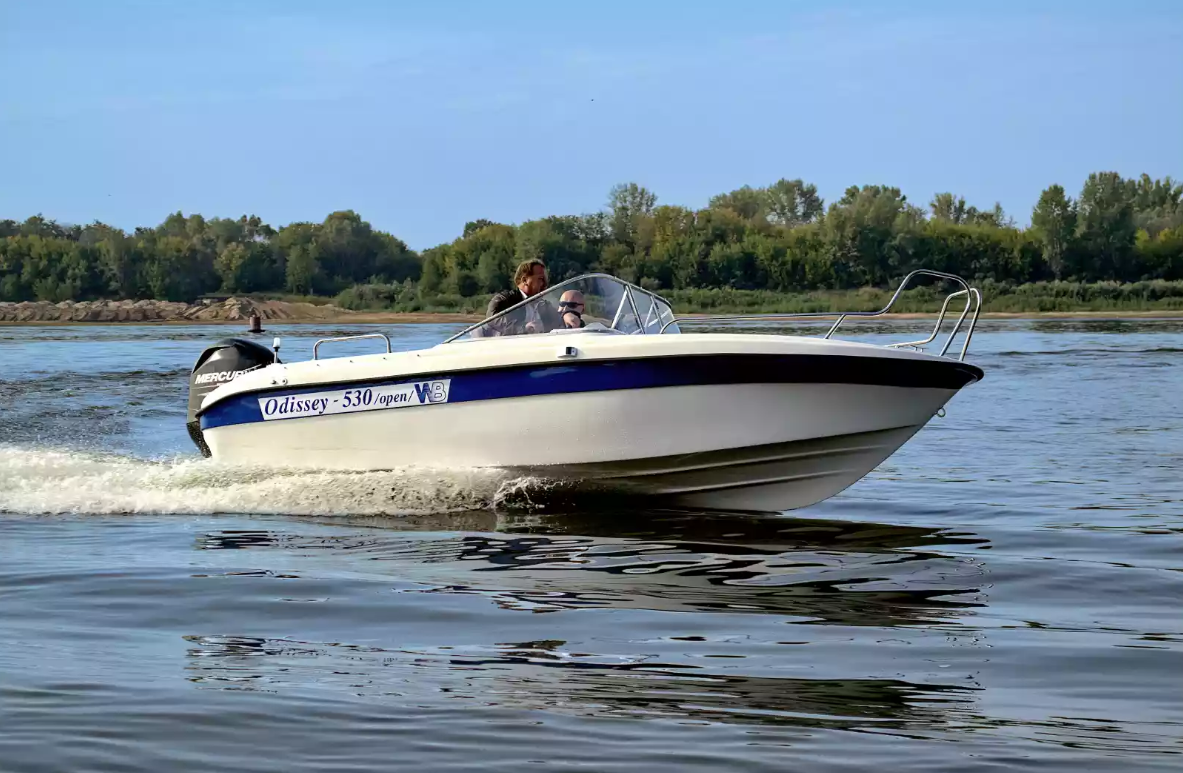 Стеклопластиковый катер Neman-530 Open в Рязани