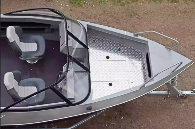 Алюминиевый катер Неман 550 DC в Рязани