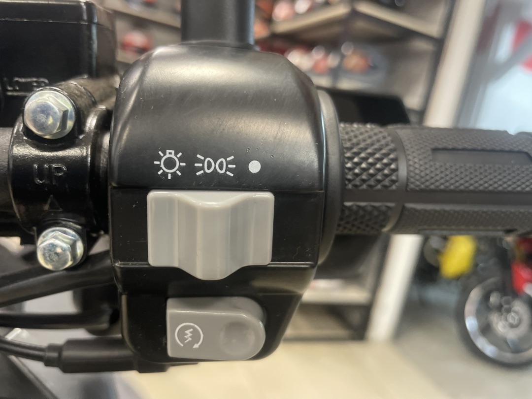 Скутер PROMAX STALKER ARMY 240(49) в Рязани