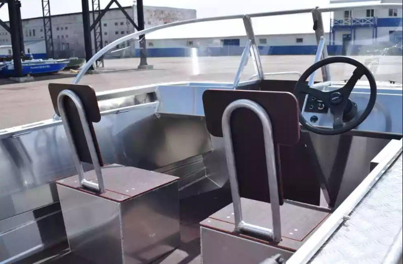 Алюминиевый катер WYATBOAT-550 DCM в Рязани