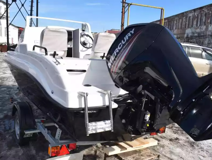 Комбинированный катер Neman-500 с каютой в Рязани