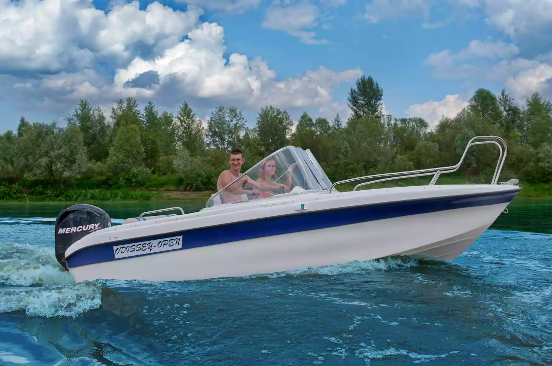 Стеклопластиковый катер Neman-530 Open в Рязани