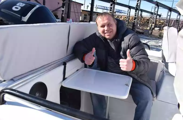 Комбинированный катер Neman-500 с каютой в Рязани