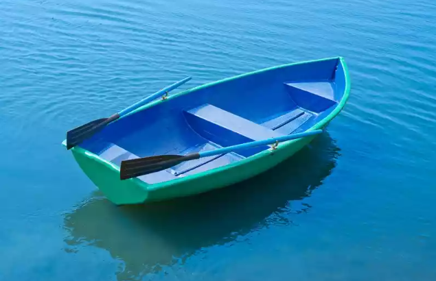 Стеклопластиковая лодка Дельфин в Рязани