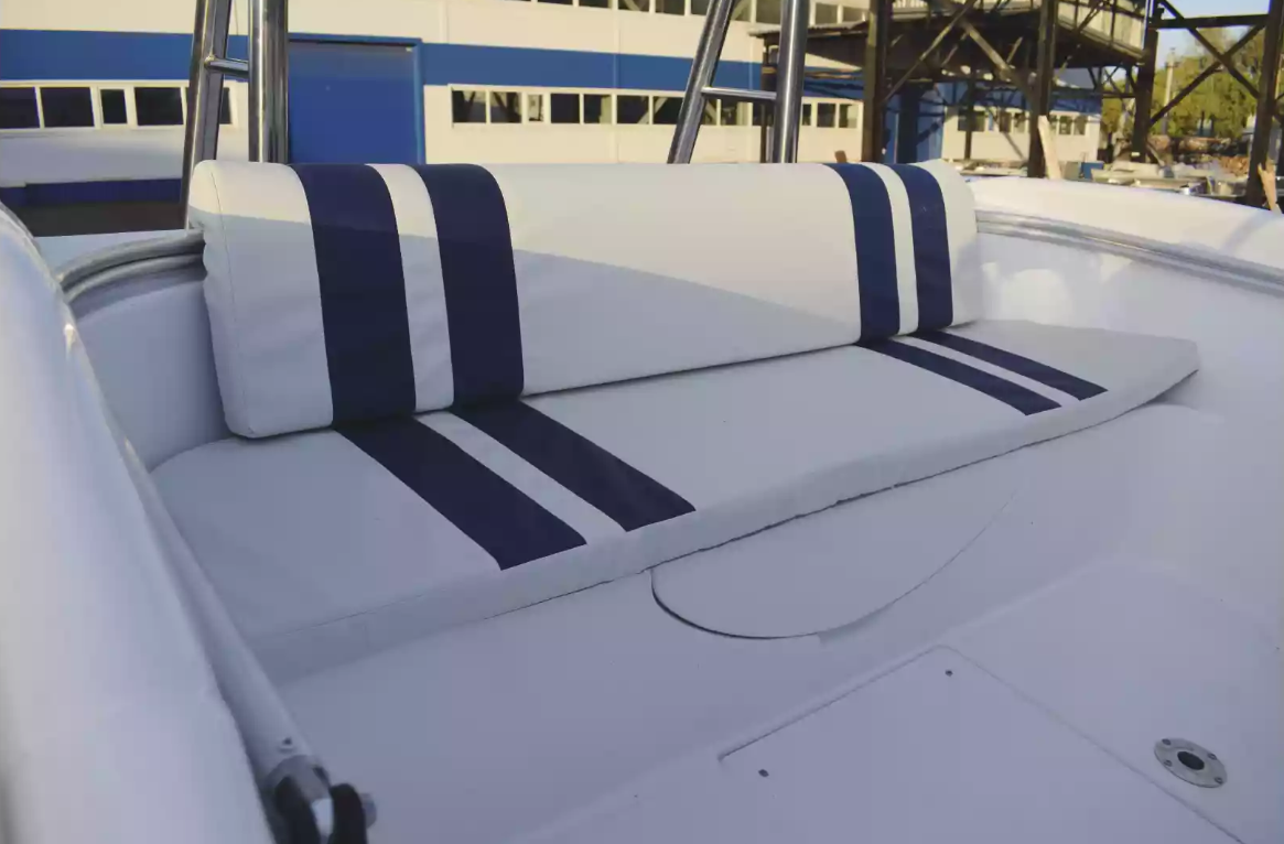 Комбинированный катер Neman-530 с каютой в Рязани