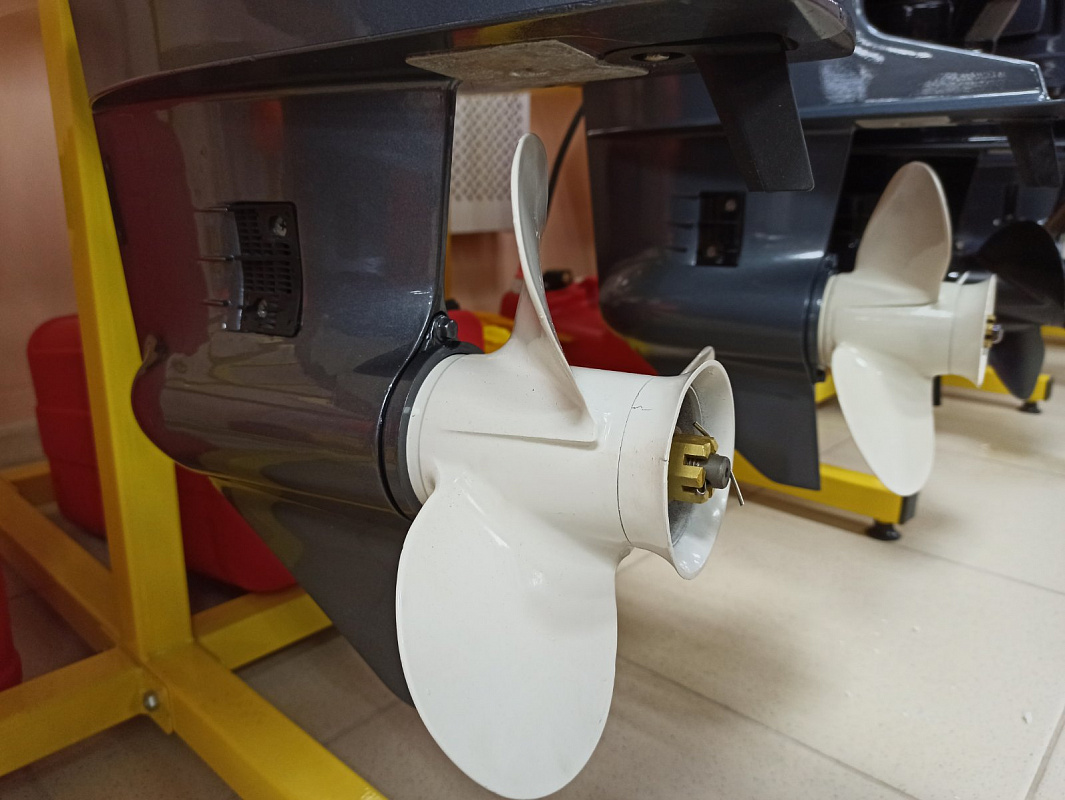 Лодочный мотор BREEZE T30S (2х тактный) в Рязани