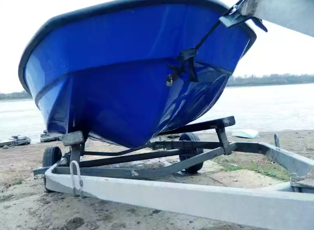 Стеклопластиковый катер Тримаран Wyatboat 430 C в Рязани