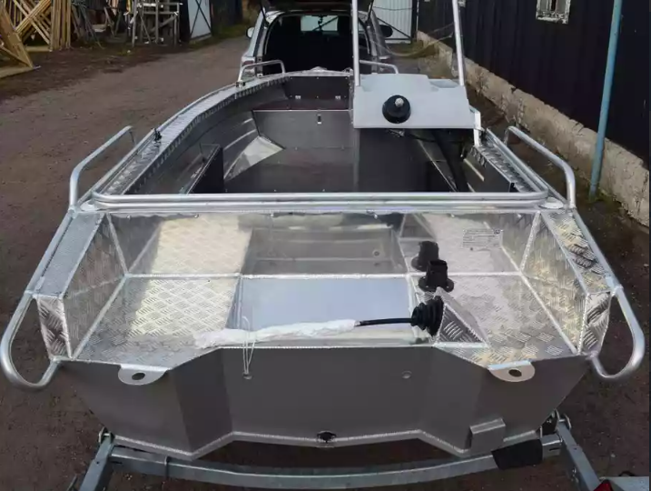 Алюминиевый катер Wyatboat-390 C в Рязани