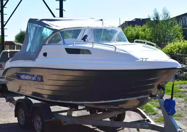 Комбинированный катер Neman-550 с каютой в Рязани