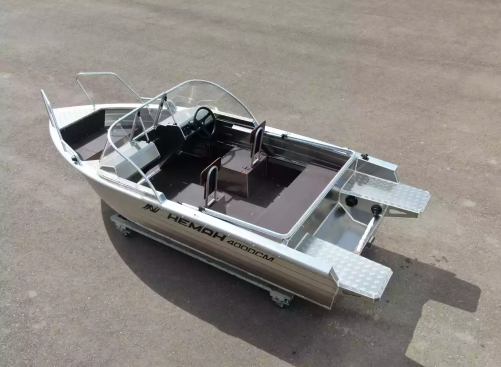 Алюминиевая лодка  Неман-400 DCM NEW в Рязани