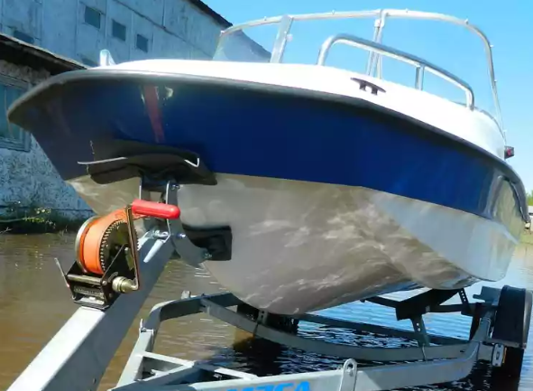 Стеклопластиковый катер Wyatboat-430 M (тримаран) в Рязани