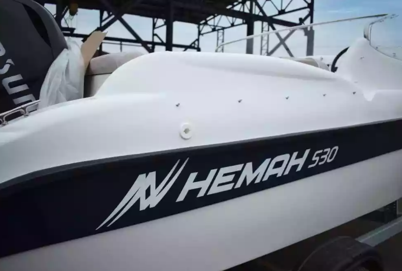Стеклопластиковый катер Neman-530 с каютой в Рязани