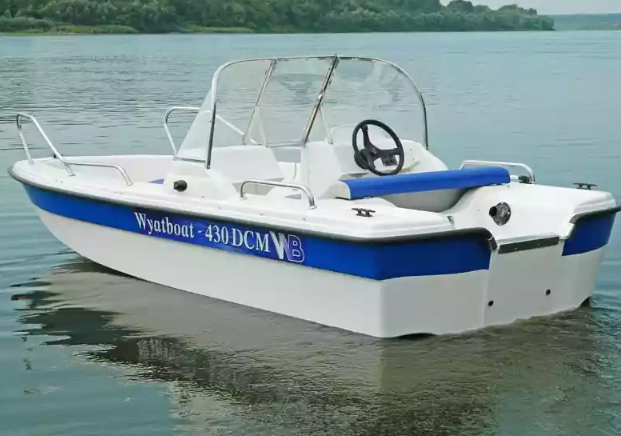 Стеклопластиковый катер Wyatboat-430 DCM (тримаран) в Рязани