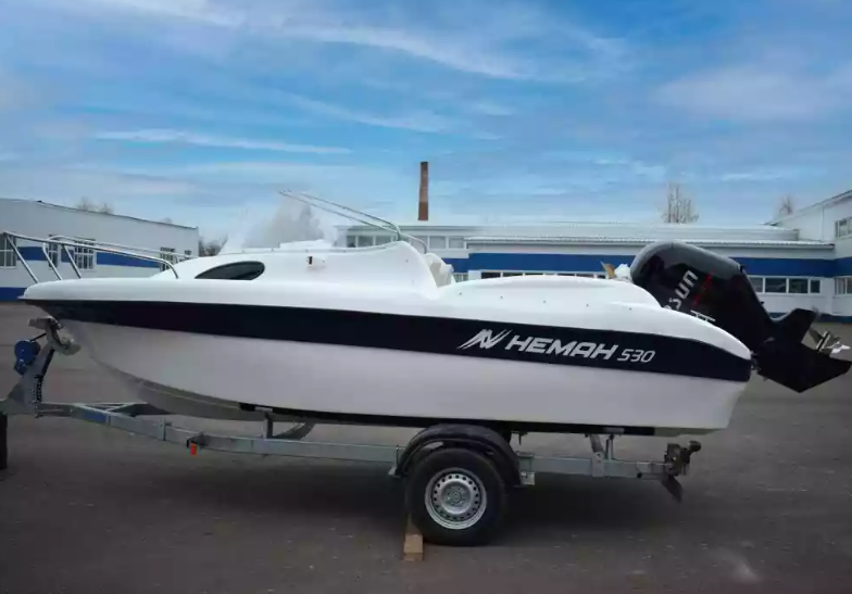 Стеклопластиковый катер Neman-530 с каютой в Рязани