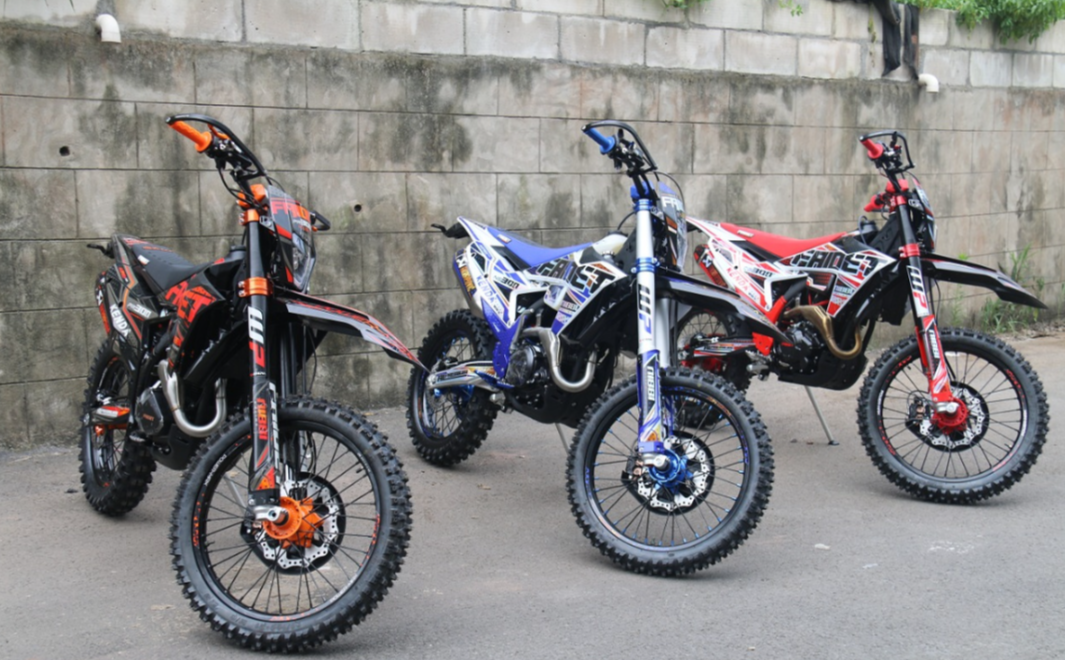 Кроссовый мотоцикл FAIDET NC300S ULTRA WP в Рязани