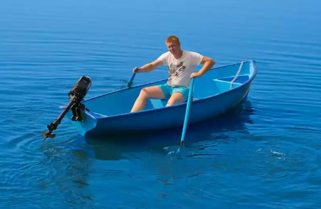 Стеклопластиковая лодка Омуль в Рязани