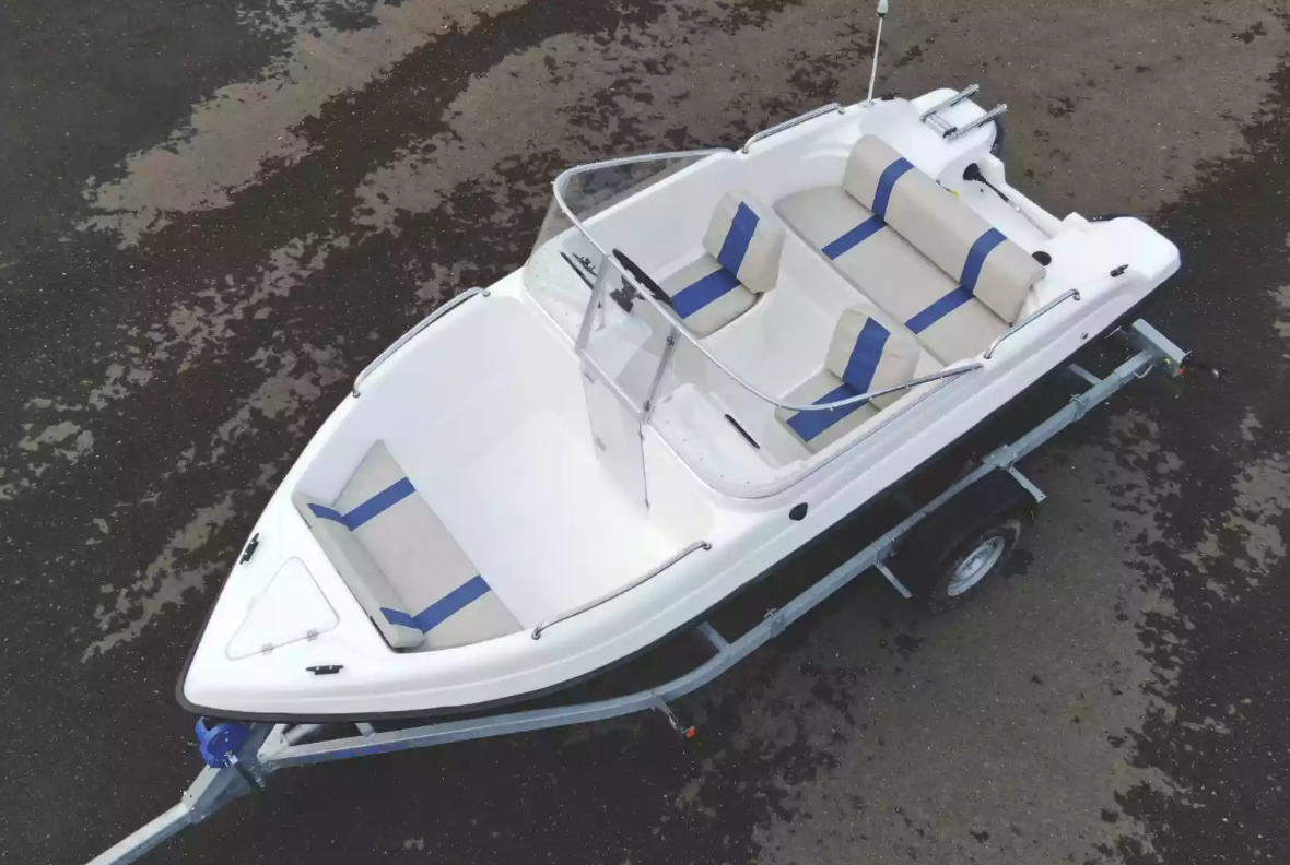 Стеклопластиковый катер Wyatboat-3 DC Open в Рязани