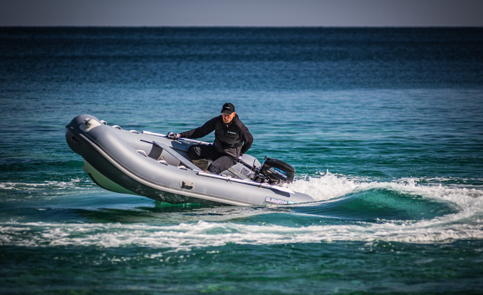 Лодка GLADIATOR RIB380AL в Рязани