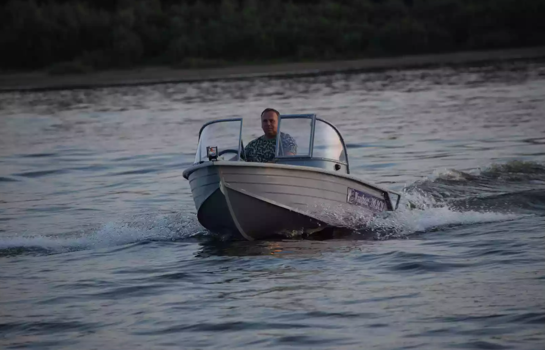 Алюминиевая лодка Wyatboat-390 DCM в Рязани