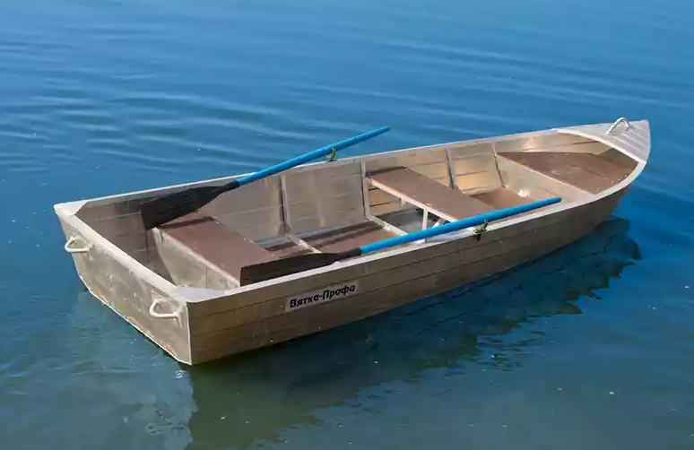 Алюминиевая лодка Вятка-Профи 32 в Рязани