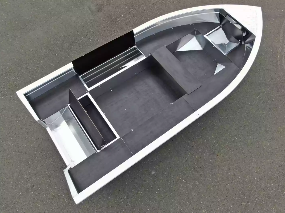 Алюминиевая лодка  Неман-420 в Рязани