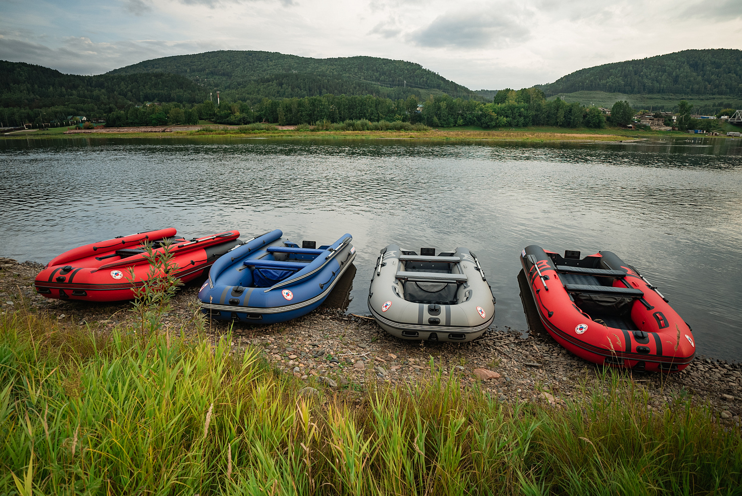 Лодка MISHIMO RIVER FJET PRO 410  под водомет в Рязани